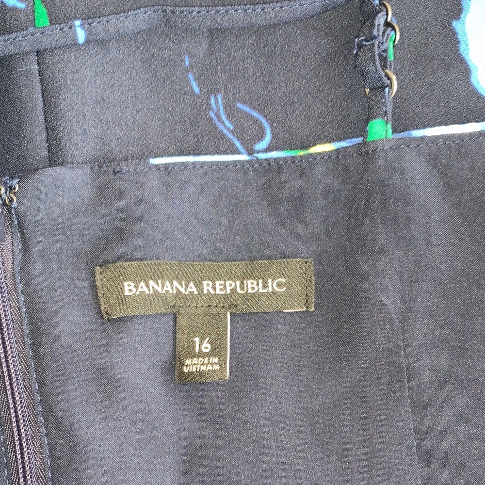 Banana Republic Navy Blue Pansies Floral Midi Dress - Picture 6 of 9